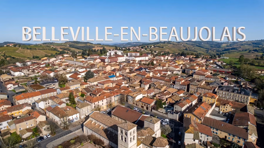 Vue de Belleville-en-Beaujolais — agence web CoMi